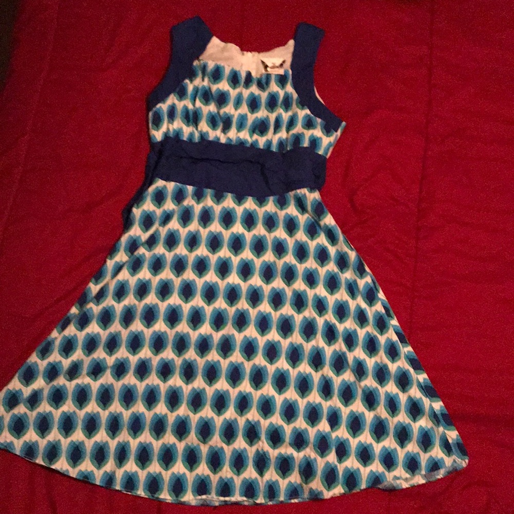 I am selling a “Rare Editions” dress size 14